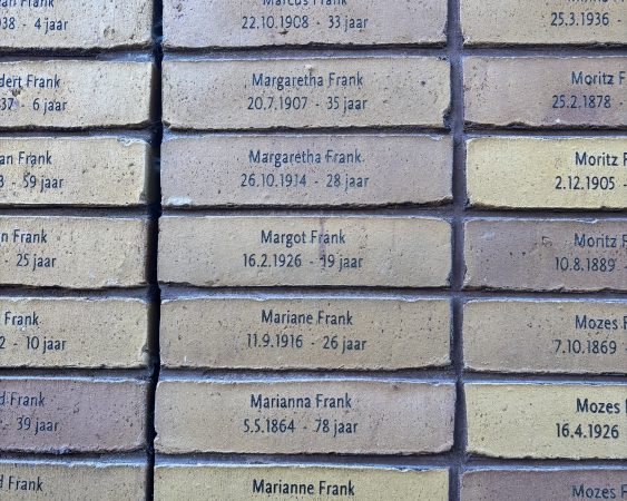 Namenmonument